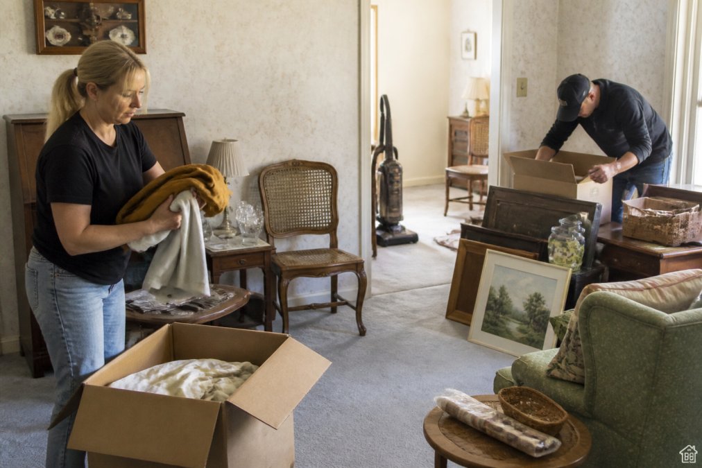How to Clear Out Estate Junk Quickly: A Step-by-Step Guide